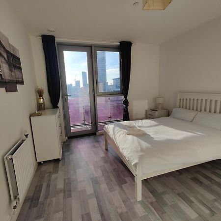 Giogio - Comfortable Stratford Flat With Stunning Views Londres Exterior foto